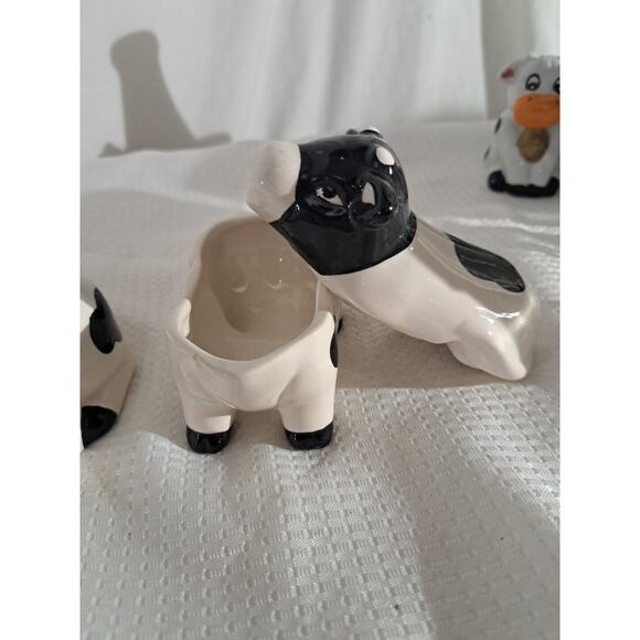 UNIQUE Ceramic Modern Farmhouse Holstein Cow Sugar Bowl with Lid & Creamer Set - Picture 3 of 8